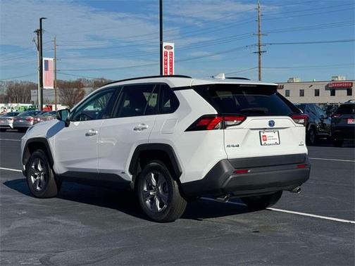 2024 Toyota RAV4 Hybrid LE