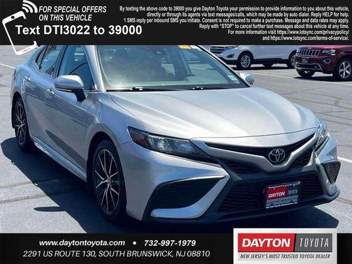 Celestial Silver Metallic 2022 Toyota Camry SE