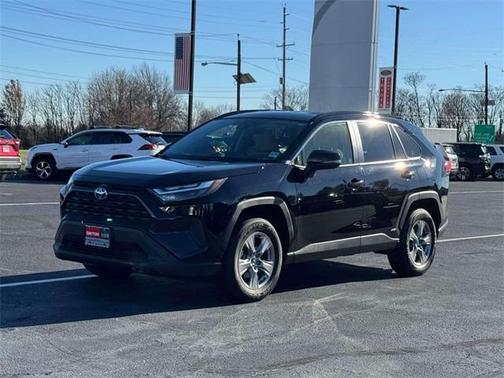2023 Toyota RAV4 Hybrid LE