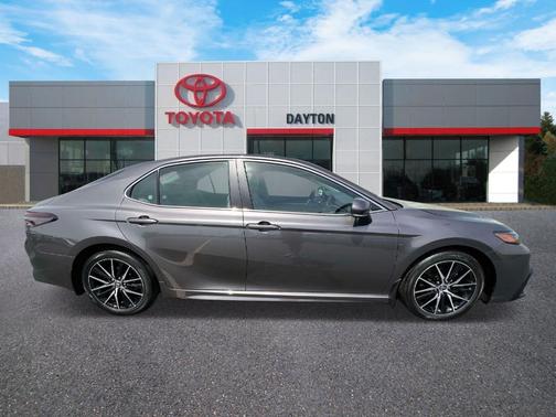 Predawn Gray Mica 2023 Toyota Camry SE