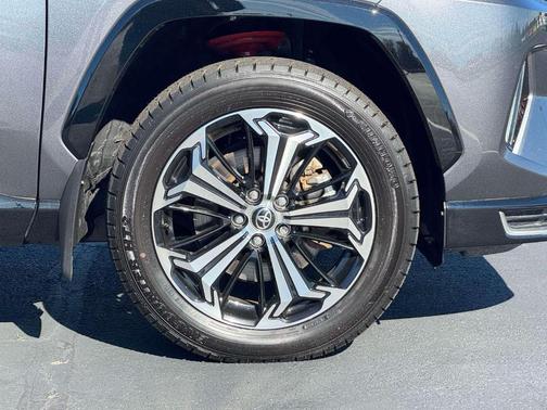 2023 Toyota RAV4 Prime XSE