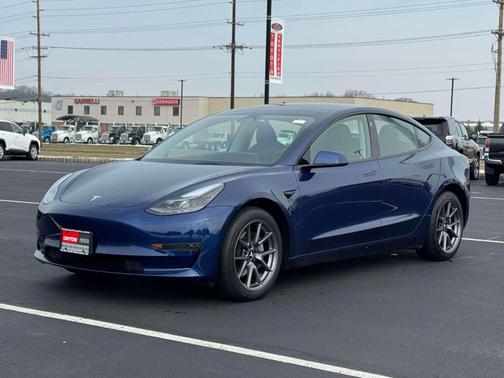 2023 Tesla Model 3 Base