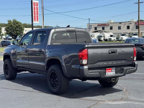 Magnetic Gray Metallic 2017 Toyota Tacoma TRD Sport