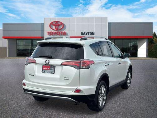 Blizzard Pearl 2017 Toyota RAV4 Limited