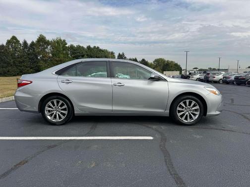 2017 Toyota Camry XLE
