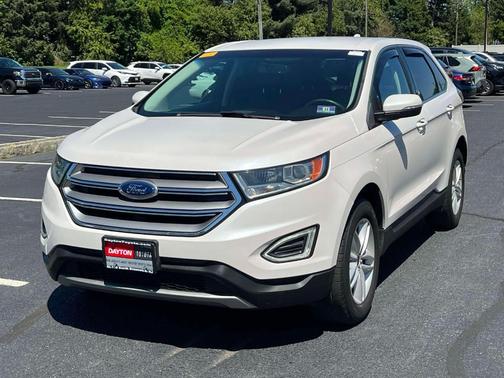 White Platinum Clearcoat Metallic 2017 Ford Edge SEL