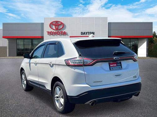 White Platinum Clearcoat Metallic 2017 Ford Edge SEL