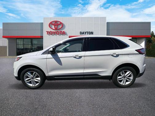 White Platinum Clearcoat Metallic 2017 Ford Edge SEL