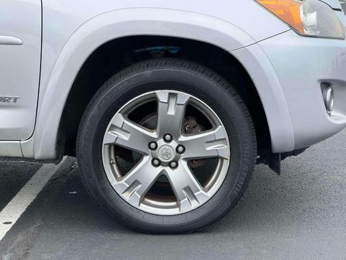 2010 Toyota RAV4 Sport