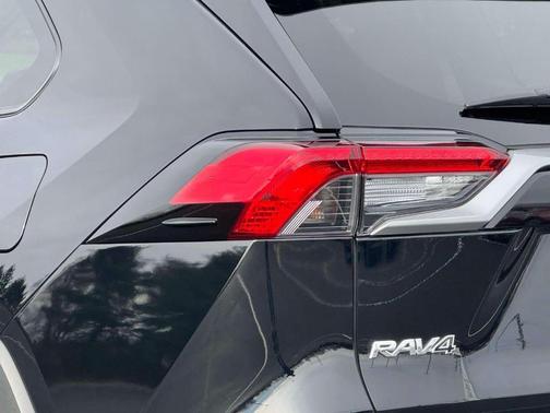 2019 Toyota RAV4 Hybrid Limited