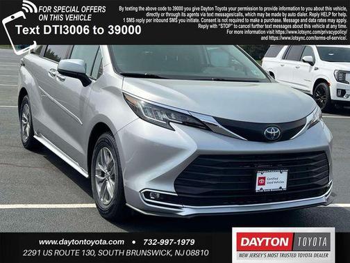 2023 Toyota Sienna XLE