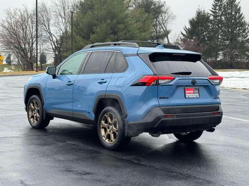 2023 Toyota RAV4 Hybrid Woodland Edition