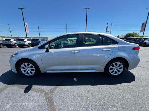 Classic Silver Metallic 2024 Toyota Corolla LE