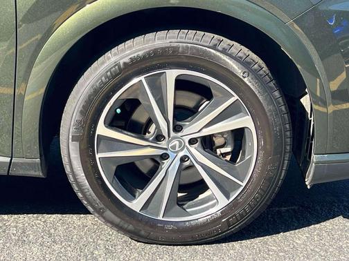 Green 2024 Lexus RX 350 Premium