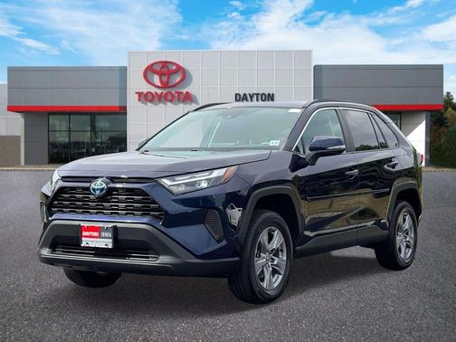 2022 Toyota RAV4 Hybrid XLE