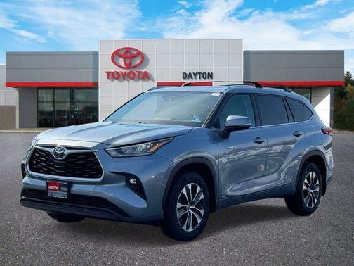 2020 Toyota Highlander Hybrid XLE