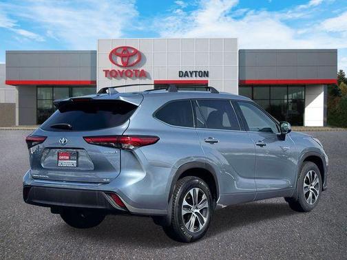 2020 Toyota Highlander Hybrid XLE