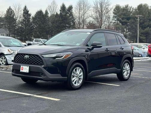 2023 Toyota Corolla Cross LE