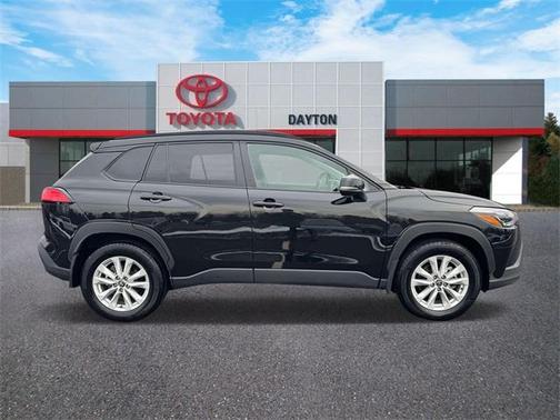 2023 Toyota Corolla Cross LE