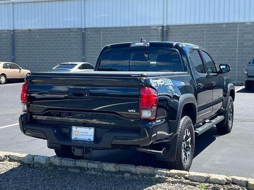 Midnight Black Metallic 2019 Toyota Tacoma TRD Off Road