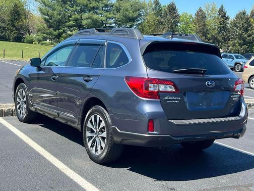 Carbide Gray Metallic 2017 Subaru Outback 2.5i Limited