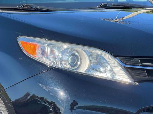 2019 Toyota Sienna LE