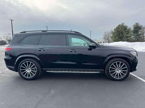 2023 Mercedes-Benz GLS 450 4MATIC