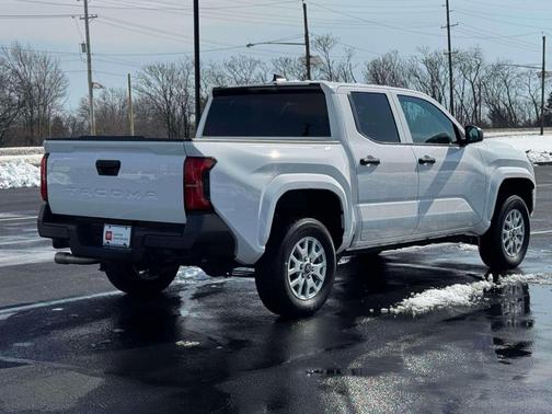 2024 Toyota Tacoma SR
