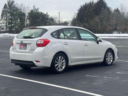 2014 Subaru Impreza 2.0i Premium