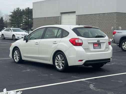 2014 Subaru Impreza 2.0i Premium