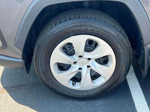 Magnetic Gray Metallic 2023 Toyota RAV4 LE