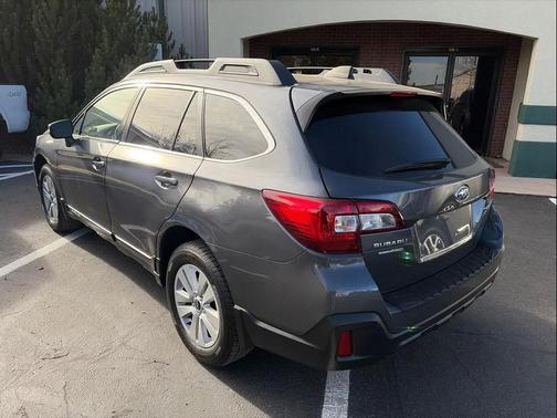 2018 Subaru Outback 2.5i Premium