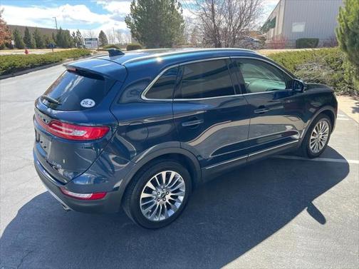 2015 Lincoln MKC Base