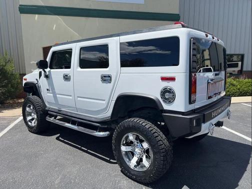2004 Hummer H2 Base