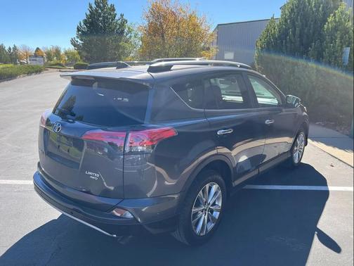 2017 Toyota RAV4 Limited