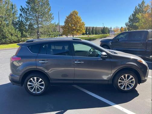 2017 Toyota RAV4 Limited