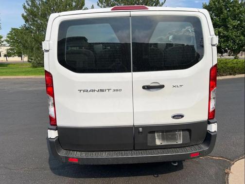2022 Ford Transit-350 XLT