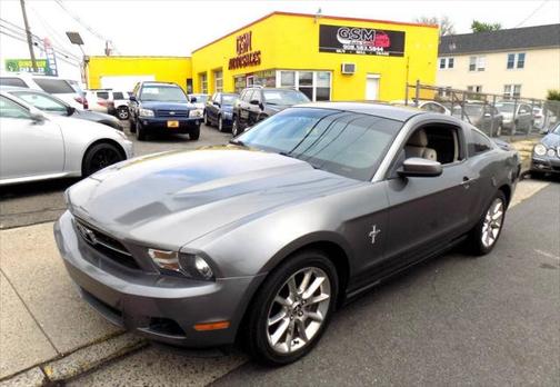 2010 Ford Mustang Premium