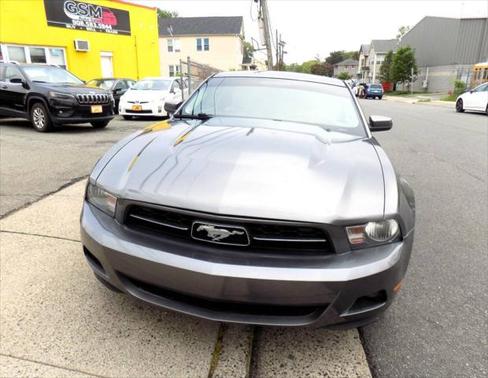 2010 Ford Mustang Premium