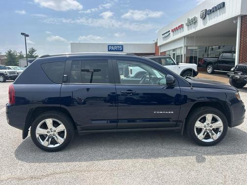 True Blue Pearlcoat 2014 Jeep Compass Latitude