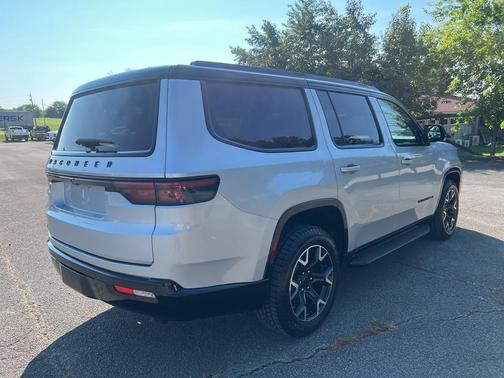 Silver Zynith 2025 Jeep Wagoneer Series II Overland 4x4