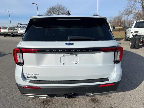 2026 Ford Explorer Active w/200A Pkg