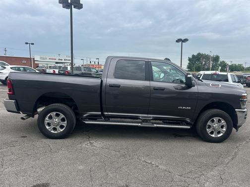 Granite Crystal Metallic Clearcoat 2026 RAM 2500 Big Horn Crew Cab 4x4 6'4' Box