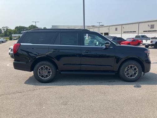 Agate Black Metallic 2027 Ford Expedition Active
