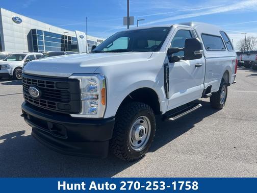 Oxford White 2023 Ford F-250 XL