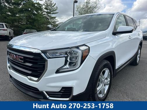Summit White 2023 GMC Terrain SLE