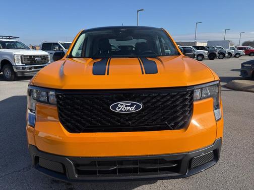 Orange Fury Metallic Tri-Coat 2026 Ford Maverick XLT