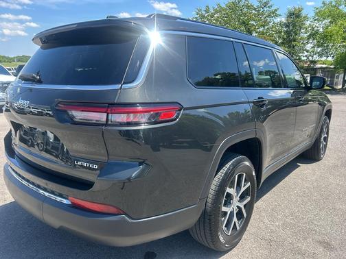 Rocky Mountain Pearlcoat 2023 Jeep Grand Cherokee L Limited