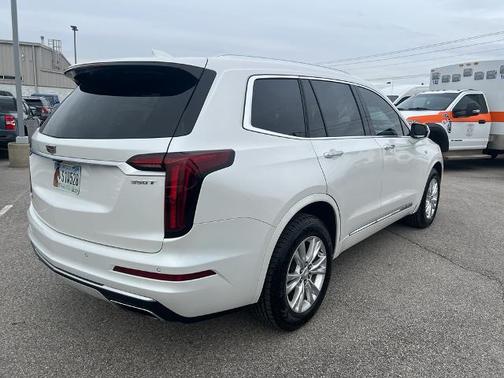 2021 Cadillac XT6 LUXURY