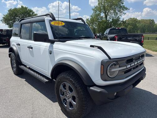 Oxford White 2022 Ford Bronco Big Bend
